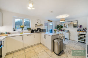 Photo 14- click for photo gallery